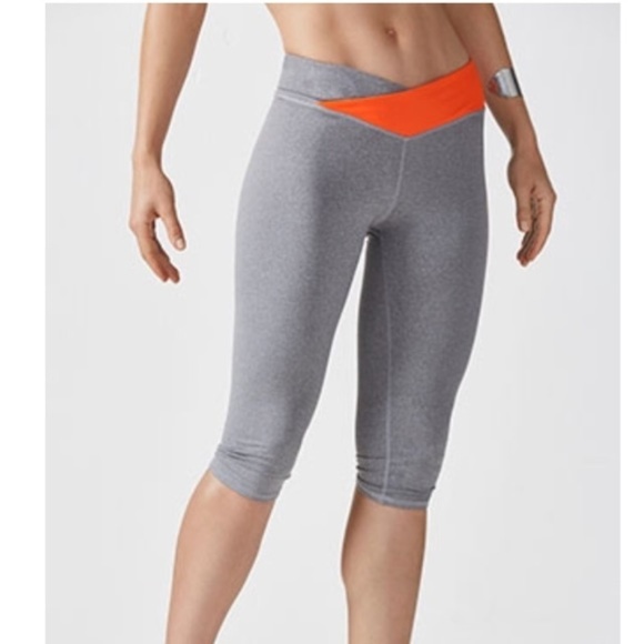 Fabletics Pants - Fabletics Winn Solid Powerhold Crops Leggings